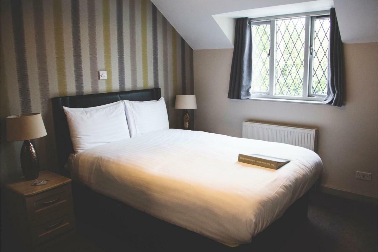 The Throckmorton Hotel Alcester Bagian luar foto